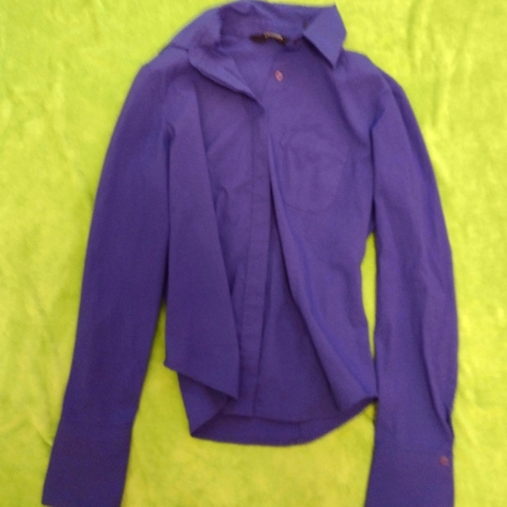 Express 5/6 buttoned up shirt